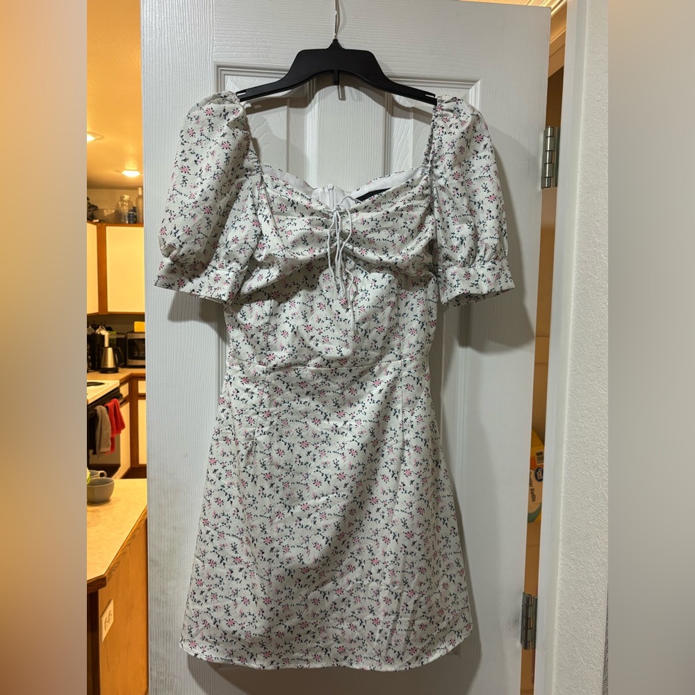 Floral Puff Sleeve Dress